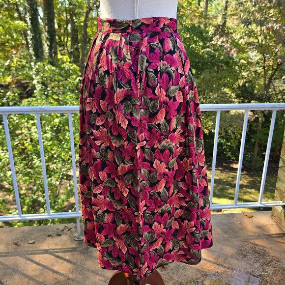 Vtg Handmade Long Pleated Skirt Red Fall Leaves Soft Cotton Blend Cottagecore - Picture 4 of 6